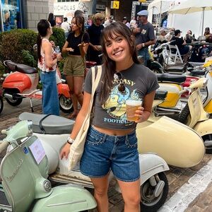 Meet your Posher, Rachel